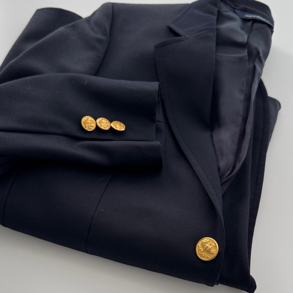 Brooks Brothers Fleece, Boys, Sz 14, 100% Wool, Navy Blazer, w/ Gold Buttons - Picture 10 of 11